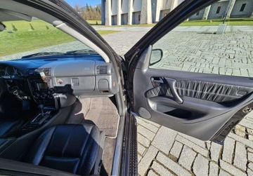 Mercedes Klasa M W163 Terenowy 4.0 V8 (400 CDI) 250KM 2003 Mercedes-Benz ML Full opcja Szyberdach 4.0 Diesel 250KM, zdjęcie 12