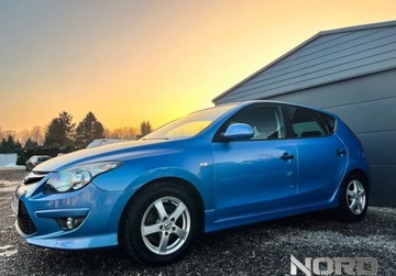 Hyundai i30 I CW Facelifting 1.4 DOHC 109KM 2011 Hyundai i30 Bezwypadkowy, Kredytowanie, Oryginalny przebieg, gw.12m gethelp, zdjęcie 4
