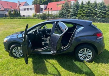 DS 4 I Hatchback (Citroen) 1.6 VTi 120KM 2011 Citroen DS4 Citroen DS4 VTi 120 SoChic 1.6 Benzyna 120KM, zdjęcie 7