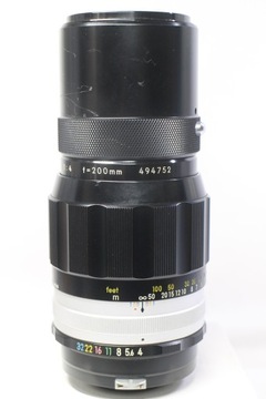 Nikon F2 Photomic DP-1 35mm SLR Film Camera + Nikkor Q Auto 200mm F/4 Lens