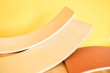 Балансировочная доска Profi с балансиром из фетра.