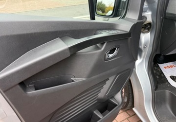 Renault Trafic III Combi 2.0 dCi  170KM 2023 Renault Trafic 2.0Dci LONG Virtual Cocpit Full led Automat 2.0 Diesel, zdjęcie 12