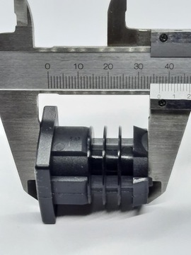 10 шт. Вставка 30x30M10 + ножка fi70M10x60