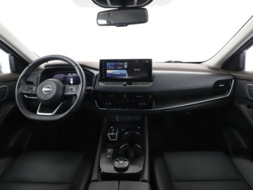 Nissan X-Trail IV 1.5 VC-T e-POWER 213KM 2023 Nissan X-Trail HEV 4x4 automat full LED navi, zdjęcie 14