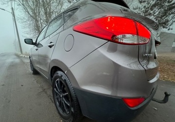 Hyundai ix35 SUV 1.7 CRDi 115KM 2013 Hyundai ix35 Bezwypadkowy, panorama, oryginalny lakier, hak 1.7 Diesel, zdjęcie 7