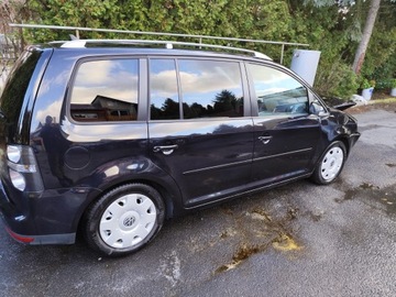 Volkswagen Touran I 2.0 TDI 140KM 2009 Volkswagen Touran 2.0 TDI 140KM Trendline 2009r, zdjęcie 8
