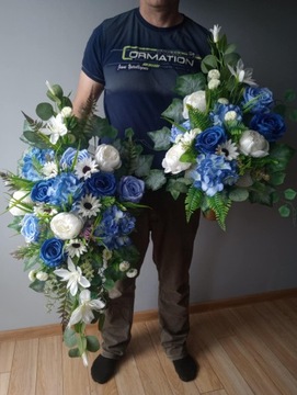 Цветочные цветы для могильного кладбища. Цветочный композиционный набор