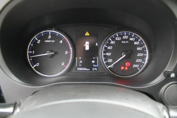 Mitsubishi Outlander III 2018 Mitsubishi Outlander ROK 2018 POJ 2,3 150 KM, zdjęcie 16