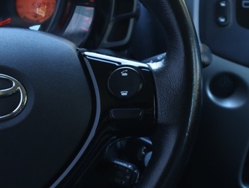 Toyota Aygo II Hatchback 5d 1.0 VVT-i 69KM 2017 Toyota Aygo 1.0 VVT-i, Salon Polska, Klima, zdjęcie 16