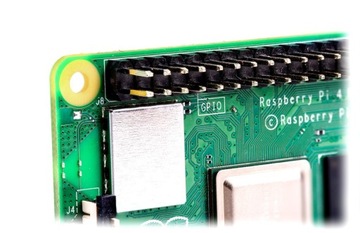 Одноплатный компьютер Raspberry Pi 4, 4 микрокомпьютера с тактовой частотой 1,5 ГГц, 8 ГБ ОЗУ, Wi-Fi