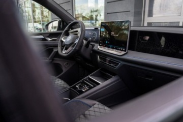 Volkswagen Tiguan III 2026 Volkswagen Tiguan R-Line Plus 1.5 eHybrid 177 KM, zdjęcie 12