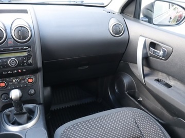 Nissan Qashqai I Crossover 1.6 115KM 2009 Nissan Qashqai+2 1.6 i, 7 miejsc, Klima, zdjęcie 6