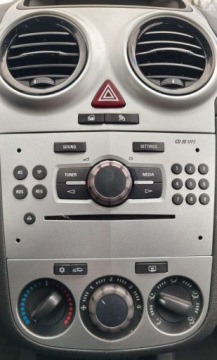 Opel Corsa D Hatchback 5d Facelifting 1.2 Twinport ECOTEC 85KM 2013 Opel Corsa 1.2 85KM Salon Polska Klima Koniec 2013 1.2 Benzyna 85KM, zdjęcie 27