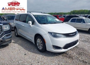 Chrysler Pacifica II 2019 Chrysler Pacifica Touring L 2019 3.6l 3.6 Benzyna 287KM