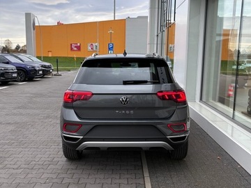 Volkswagen T-Roc I SUV Facelifting 1.5 TSI ACT 150KM 2025 Volkswagen T-Roc Final Edition 1.5 TSI DSG, zdjęcie 8