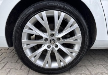 Skoda Superb III Kombi Facelifting 2.0 TDI SCR 150KM 2021 Skoda Superb 2.0 Diesel 150KM, zdjęcie 28