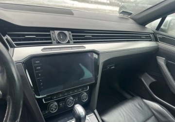 Volkswagen Passat B8 Limousine 2.0 TSI BlueMotion Technology 220KM 2017 Volkswagen Passat 2.0TSI 220KM 2017r. DSG Salon Polska 2.0 Benzyna 220KM, zdjęcie 14