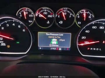 Chevrolet Silverado II 2021 Chevrolet Silverado 2021r., 1500 Short Trail Boss, od ubezpieczalni 6.2, zdjęcie 10