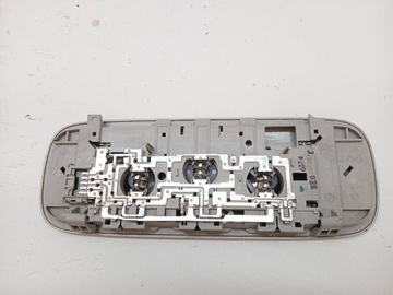 LAMPA OSVĚTLENÍ KABINY VW PASSAT B6