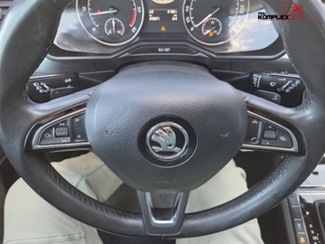 Skoda Superb III Liftback 2.0 TDI 190KM 2016 Skoda Superb 2.0 TDI 190KM Automat Canton ACC Hak Gwarancja 2.0 Diesel, zdjęcie 18