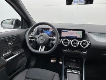 Mercedes GLA II Off-roader Facelifting 1.3 200 163KM 2025 MERCEDES-BENZ GLA 200 AMG Line Suv 1.3 (163KM) 2025, zdjęcie 4