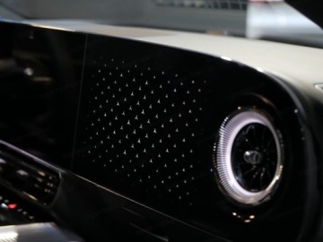 Mercedes CLA C118/X118 2025 MERCEDES-BENZ CLA 250+ AMG Line Sedan (272KM) 2025, zdjęcie 13