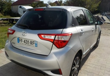 Toyota Yaris III Hatchback 5d Facelifting 2017 1.0 VVT-i 72KM 2019 Toyota Yaris Y20 Okazja Benzyna 72KM, zdjęcie 12