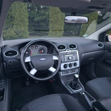 Ford Focus II Coupe-Cabriolet 1.6 Duratec 16V 100KM 2007 Ford Focus Cabrio 1.6 Benzyna, zdjęcie 24