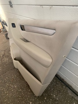 MERCEDES A KLASA W169 BOCZEK TAPICERKA DRZWI BEŻ