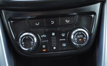 Opel Zafira C Tourer 1.4 Turbo ECOTEC 140KM 2016 Opel Zafira 7 osobowy 1.4 Turbo Benzyna Nawigacja Tempomat Cz. parkowania, zdjęcie 31