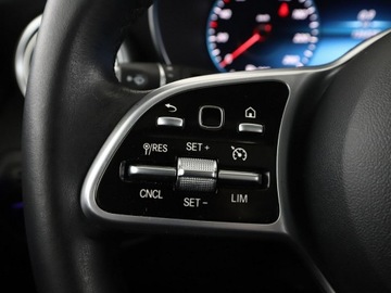 Mercedes GLC C253 SUV Plug-In 2.0 300e 320KM 2022 Mercedes GLC 300 PHEV 4x4 skóra full LED panorama, zdjęcie 32