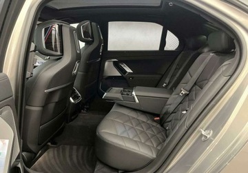 BMW Seria 7 G70 2024 BMW Seria 7 740d xDrive, M Pakiet, Gwarancja fabryczna, Serwis ASO, Faktur, zdjęcie 31