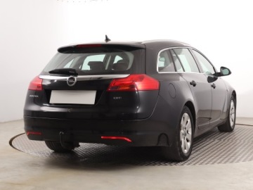 Opel Insignia I Sports Tourer 2.0 CDTI ECOTEC 130KM 2011 Opel Insignia 2.0 CDTI, Navi, Klima, Klimatronic, zdjęcie 4