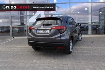 Honda HR-V II SUV 1.5 i-VTEC 130KM 2018 Honda HR-V HR-V Executive 1 właściciel BlackWeek, zdjęcie 3