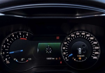 Ford Mondeo V Kombi 2.0 TDCi 150KM 2015 Ford Mondeo 2.0 TDCI 150KM MANUAL GWARANCJA bezwypadkowy 2.0 Diesel, zdjęcie 20