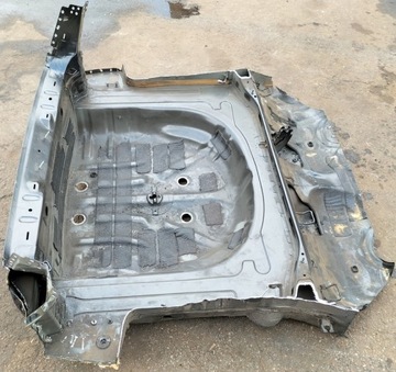 задняя ванна audi a3 III 8v 13-20 sportback