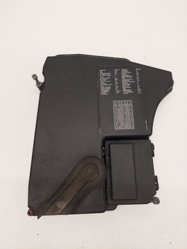 ZAŚLEPKA BEZPIECZNIKÓW BMW E38 1747665