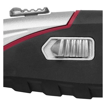 Универсальный канцелярский нож.