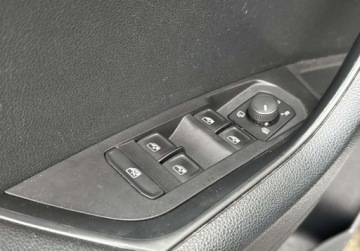 Skoda Karoq Crossover 1.5 TSI ACT 150KM 2021 Skoda Karoq 1.5 Benzyna 150KM, zdjęcie 22