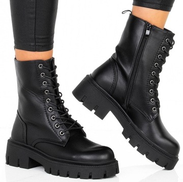 7812 ЧЕРНЫЕ КОЖАНЫЕ БОТИНКИ НА ШНУРОВКЕ 40