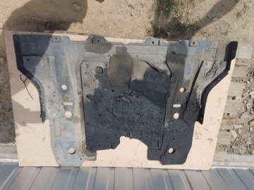 OPEL INSIGNIA И КРЫШКА ДВИГАТЕЛЯ