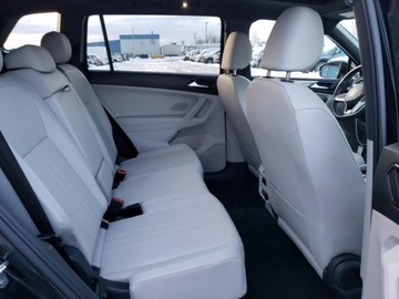 Volkswagen Tiguan II 2023 Volkswagen Tiguan SE R-Line Black 2023 2.0l 2.0 Benzyna 184KM, zdjęcie 10