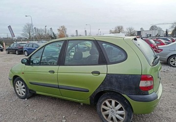 Renault Scenic I Minivan 1.6 i 16V 110KM 2000 Renault Scenic Renault Scenic 1.6 Benzyna 110KM, zdjęcie 2