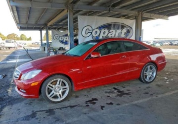 Mercedes Klasa E W212 2012 Mercedes-Benz Klasa E 2012 Mercedes-Benz E350 - KUPIONY w transporcie do P