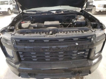 Chevrolet Silverado II 2021 Chevrolet Silverado K2500 Custom 2021 6.6l 6.6 Benzyna 401KM, zdjęcie 6