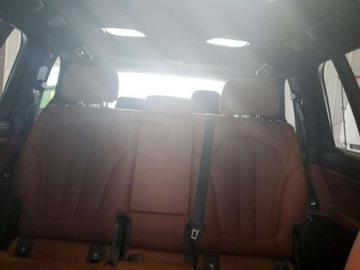 BMW X7 2024 BMW X7 2024, 4.4L, 4x4, M60I, od ubezpieczalni 4.4 Benzyna 523KM, zdjęcie 8