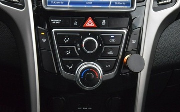 Hyundai i30 II Wagon 1.4 CVVT 100KM 2015 Hyundai i30 1.4B 2015r Navi Kamera 121 Tys Km Sprowadzony Oplacony, zdjęcie 18