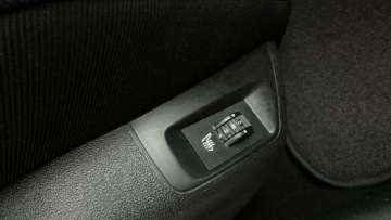 Citroen C5 III Sedan 2.0 HDi FAP 163KM 2012 Citroen C5 2.0 HDI Moc 163KM, zdjęcie 12