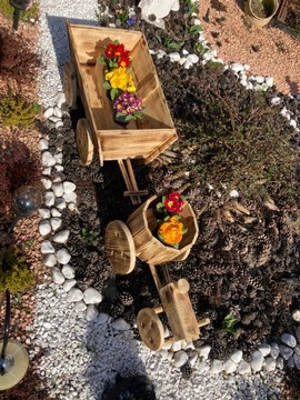 трактор с деревянной тележкой xl