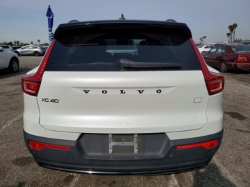 Volvo XC40 2023 Volvo XC 40 Recharge Ultimate 2023 Elektryczny 402KM, zdjęcie 2